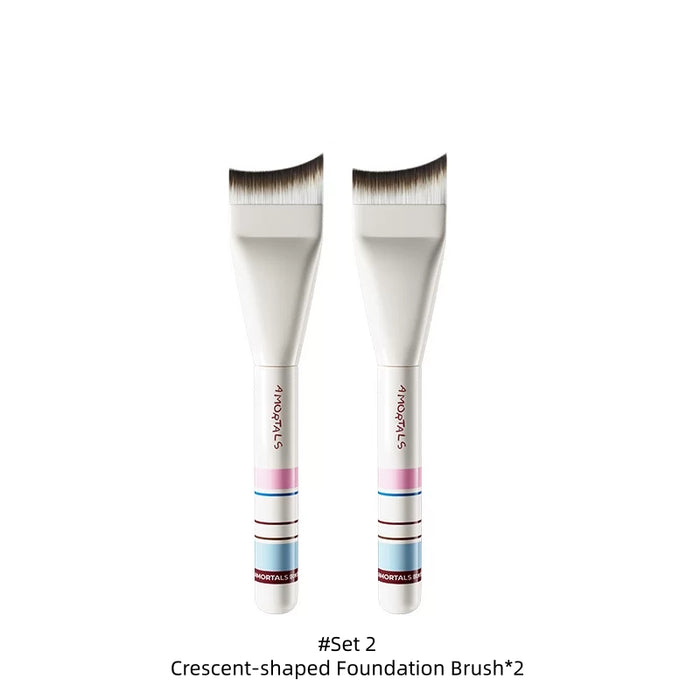 #Set 2 Crescent-shaped Foundation Brush*2