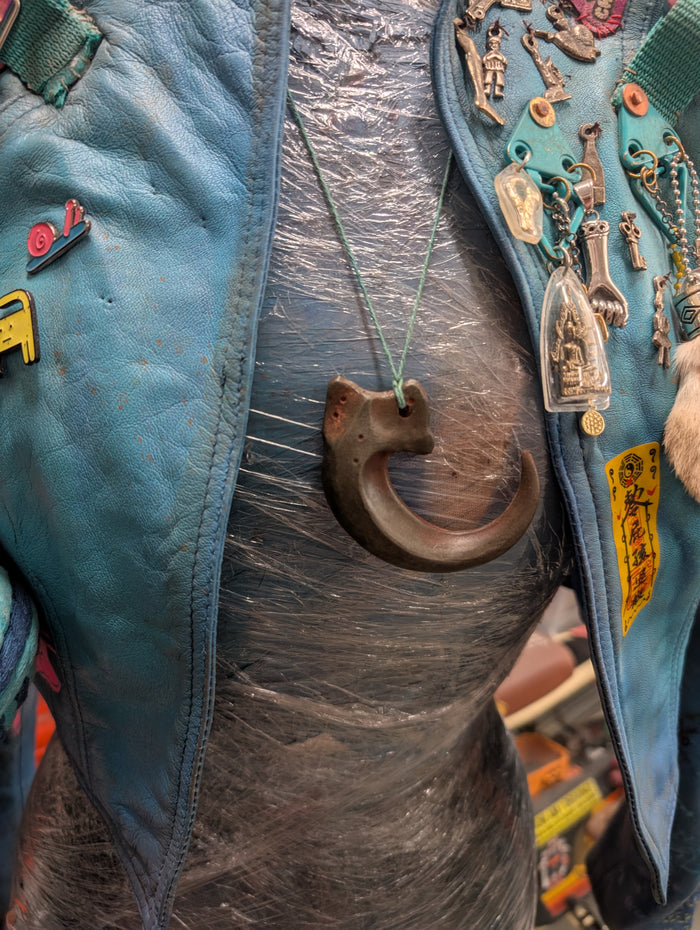 COLD CAST METAL CLAW PENDANT