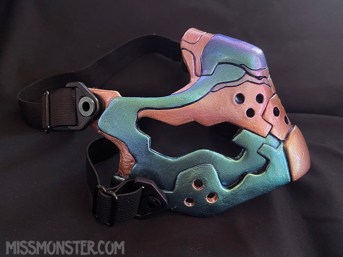 CYBER KITTY HALF MASK