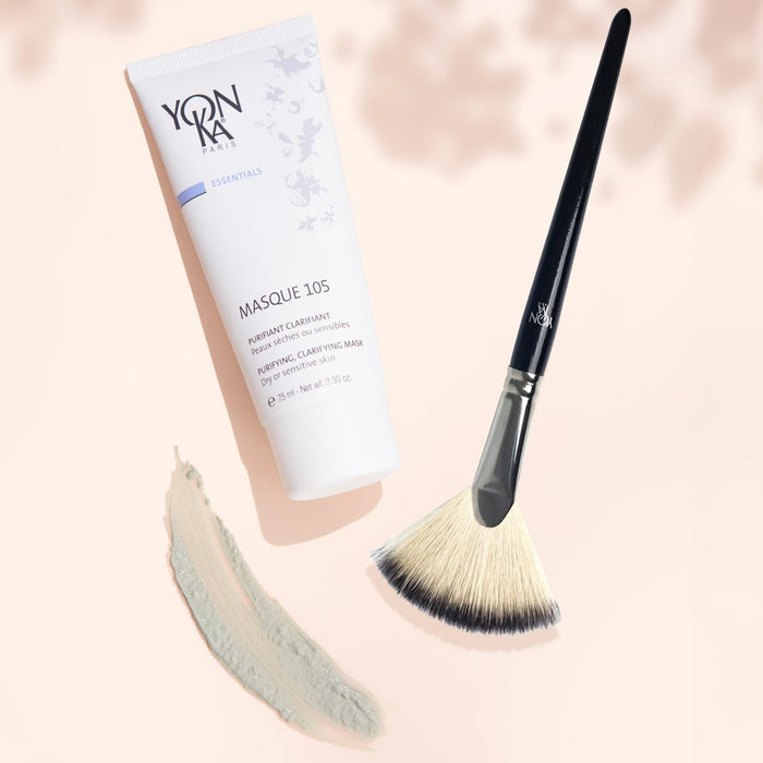 Free Masque 105 & Fan Brush-Yon-Ka Paris