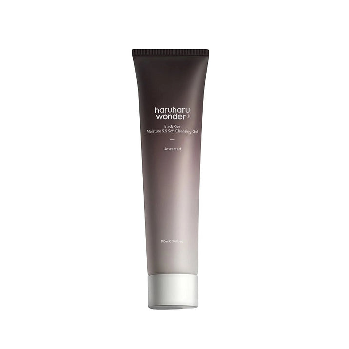 HARUHARU WONDER Black Rice Moisture 5.5 Soft Cleansing Gel is a gentle, pH-balanced cleanser designed to effectively cleanse the skin while maintaining moisture. Enriched with Oryza Sativa (Rice) Extract and Panax Ginseng Root Extract, it helps nourish and soothe the skin, leaving it soft and hydrated. Its mild formula, infused with natural plant extracts, makes it perfect for daily use on all skin types, offering a clean and refreshed feel without stripping the skin's natural barrier.