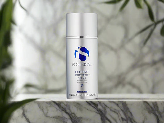 iS Clinical Extreme Protect SPF 40