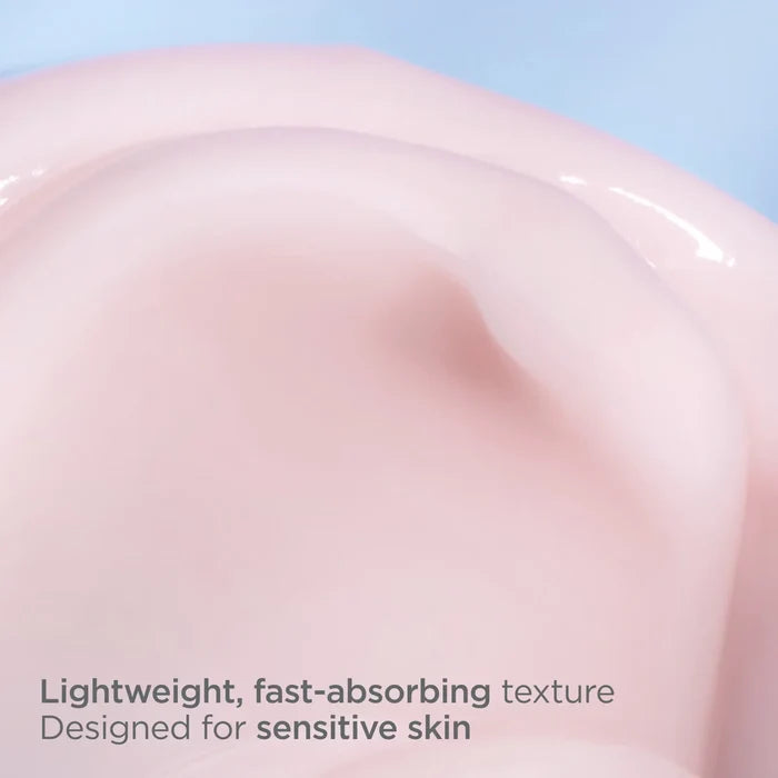 Lightweight fast-absorbing moisturizer texture for sensitive skin