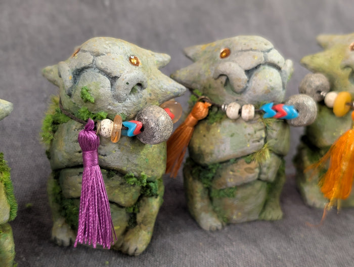 MINI FAUX STONE EFFIGY STATUE GROUP 1