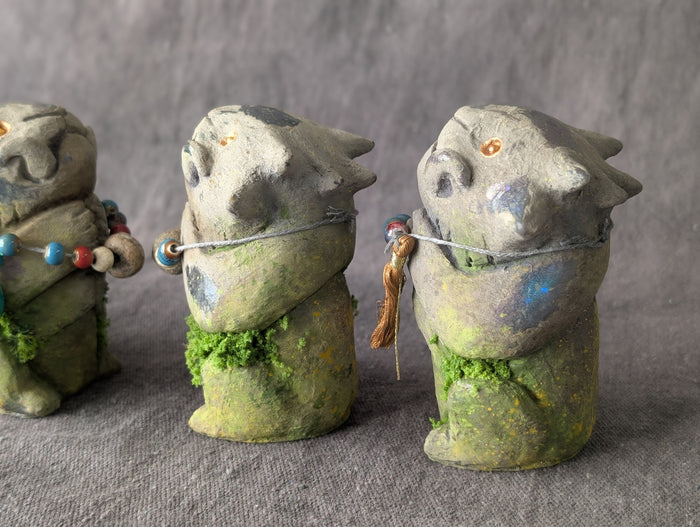 MINI FAUX STONE EFFIGY STATUE (OPAL)
