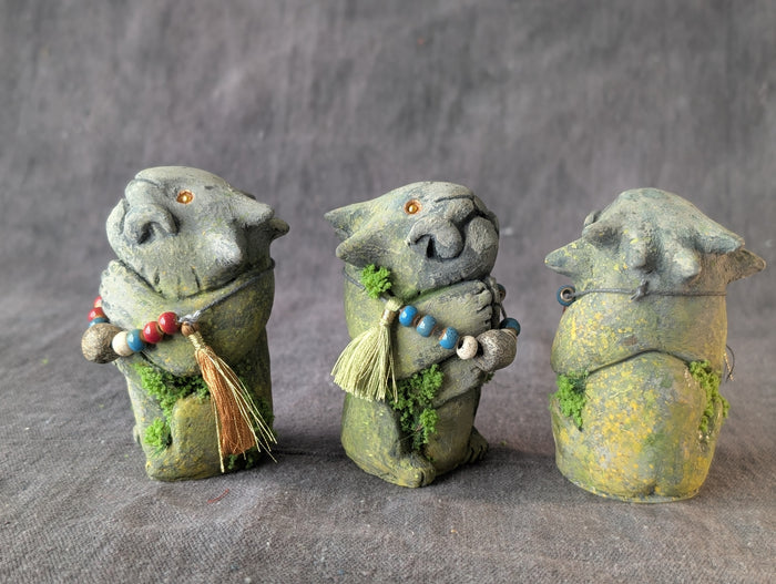 MINI FAUX STONE EFFIGY STATUE