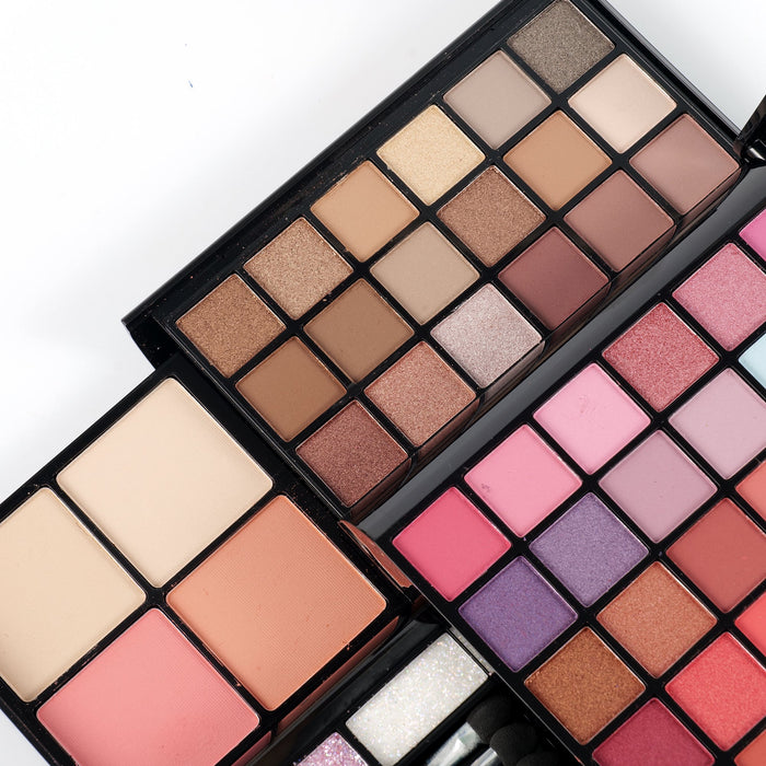 Miss Rose Com Pk Make Up Kit