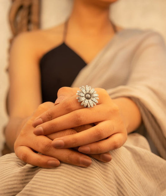 Moh Intricate Sunflower Statement Ring