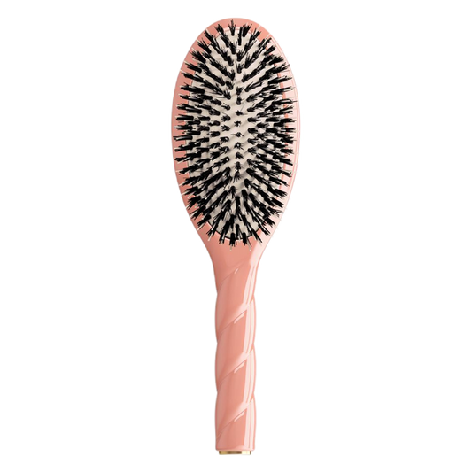 N.02 The Essential Do-It-All Brush - Coral