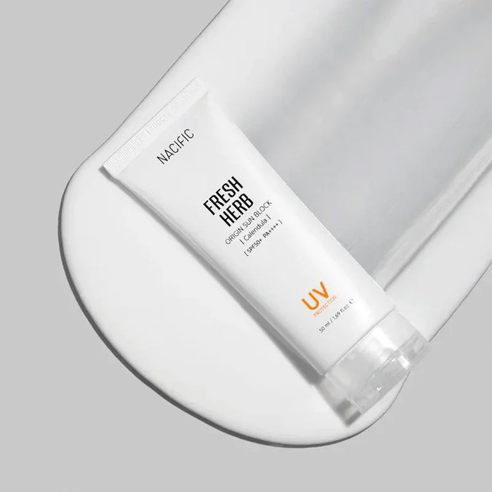 [NACIFIC] Fresh Herb Origin Sun Block Calendula SPF 50+ PA++++ 50ml - Ballagrio