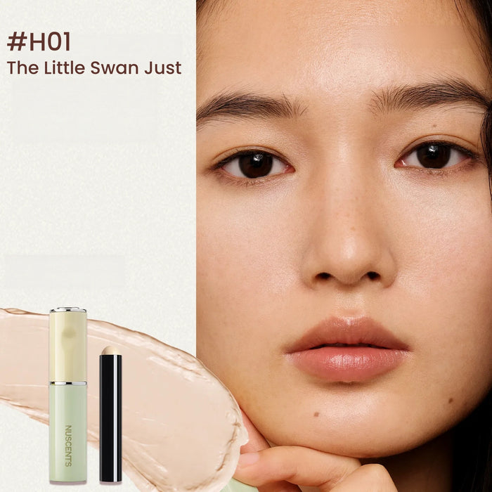 #H01 The Little Swan Just