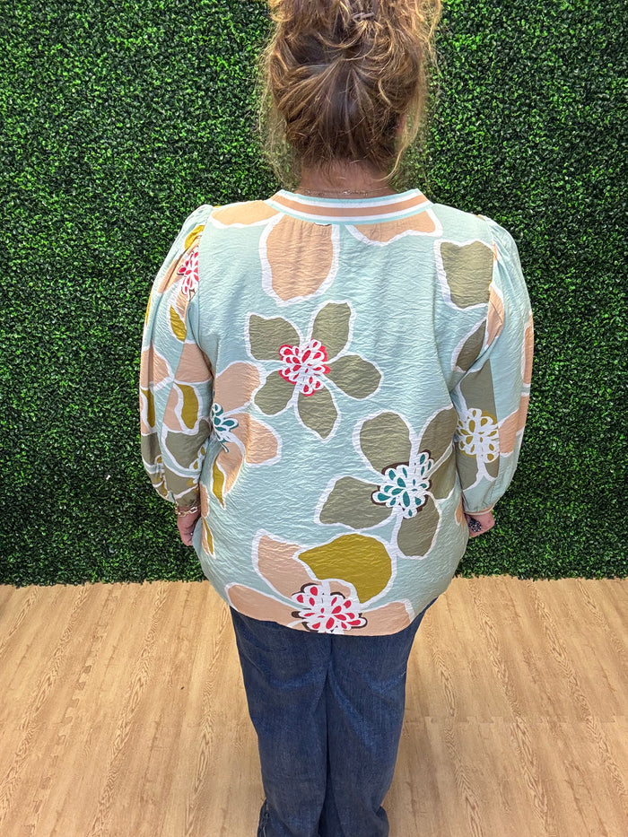 Oddi Floral Texture Pullover