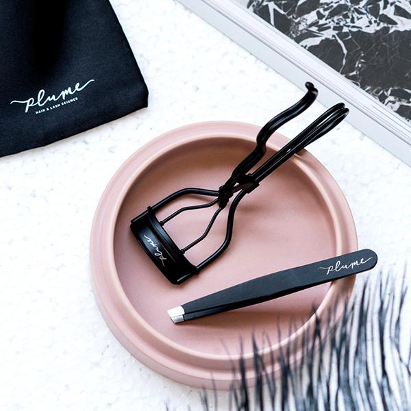 Sculpt & Refine Precision Tweezers - Makeup - Plume - plume-lash-tweezer - The Detox Market |