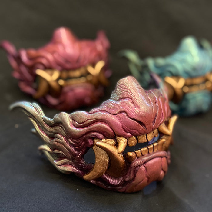 SNARL HALF MASK- IRIDESCENT PURPLE WITH GOLD