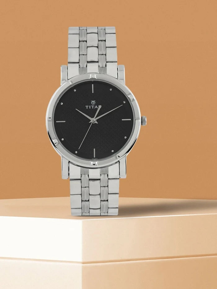 Titan Workwear Quartz Analog With Black Dial Watch - NN1639SM02