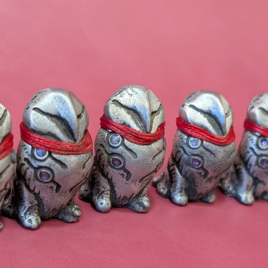 TOKEN OF **UNKNOWN PRONUNCIATION** ACOLYTE- PEWTER METAL CHARM
